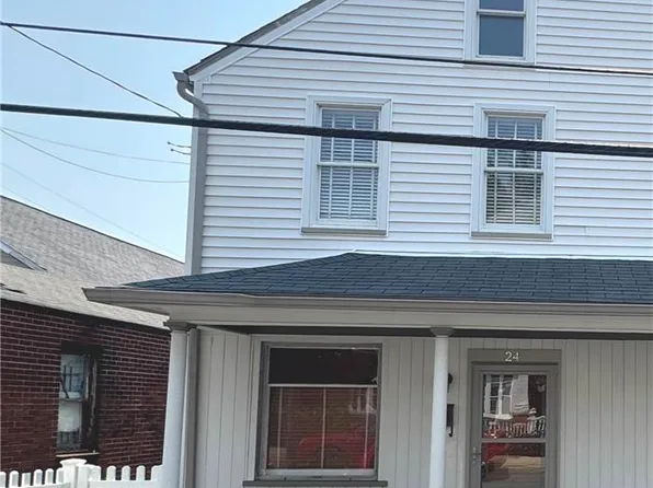 24 Pen Argyl St, Pen Argyl, PA 18072