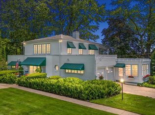 62 Robertson Ct, Clarkston, MI 48346