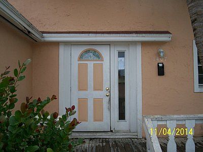 2nd image of 1407 1st Ave S