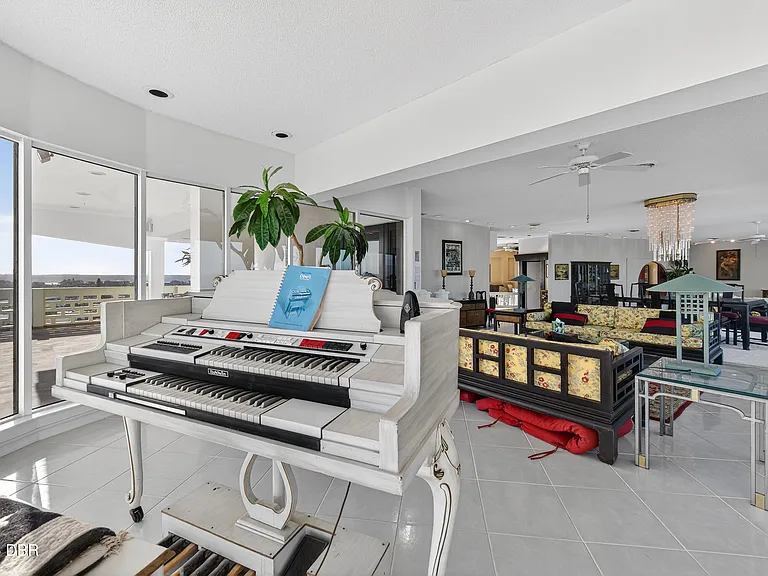 915 Ocean Shore Blvd #8010 — Photo 22