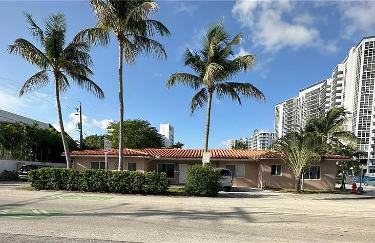 2928 N Ocean Blvd #1 — Photo 12