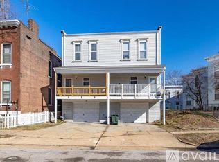 2747 Park Ave, Saint Louis, MO 63104