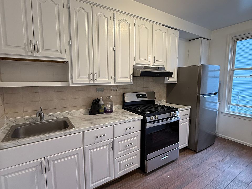 1st image of 626 Crescent Ave #2