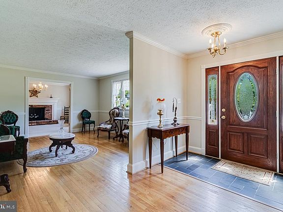 2nd image of 37988 Indian Creek Dr