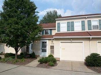 3rd image of 1697 Walnut Ln #19