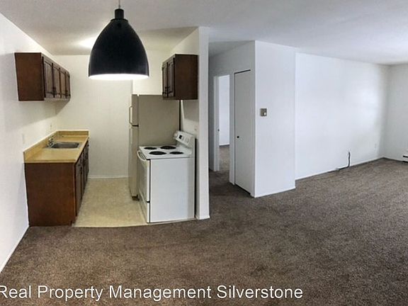 3rd image of 2614 Lovington Dr APT 2