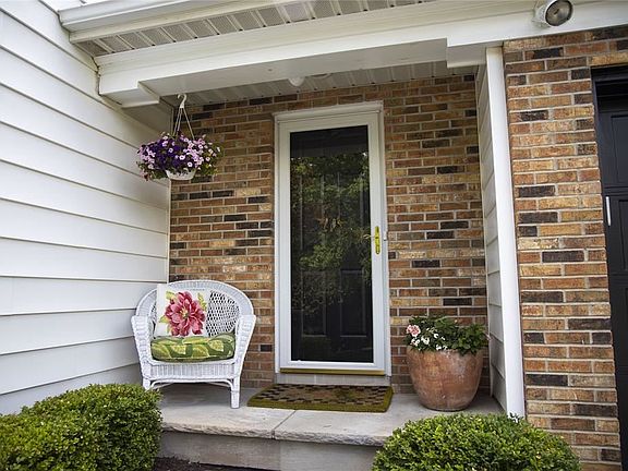 5th image of 2512 Bayberry Ln