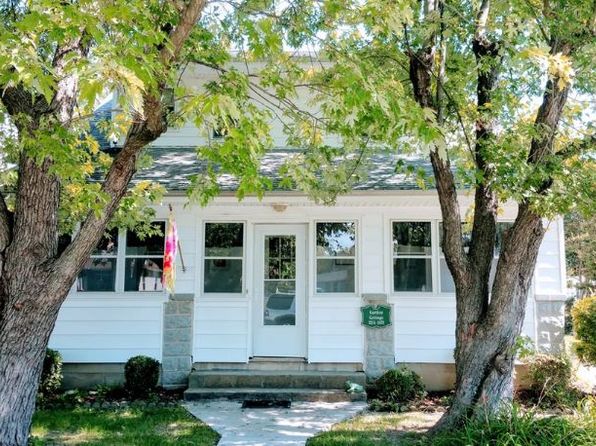 210 Lossing Ave
