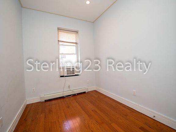 3rd image of 31-48 32nd St #6