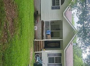 526 Cooks Bridge Rd, Fountain Inn, SC 29644