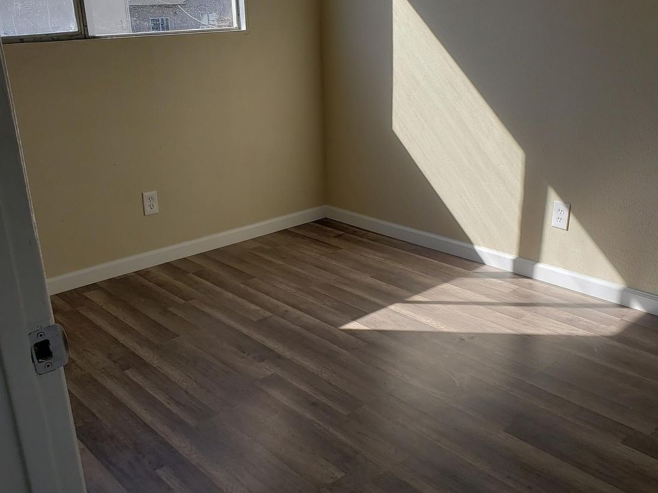 1st image of 4140 37th St