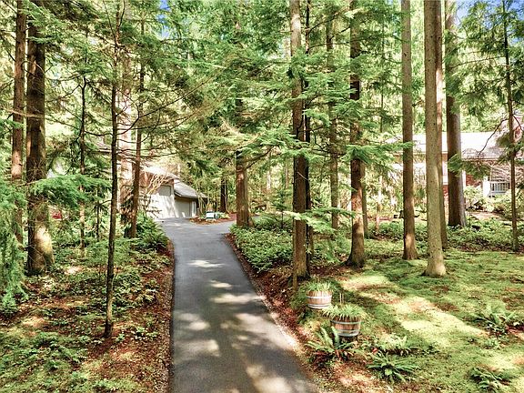 3rd image of 20019 59th Avenue SE