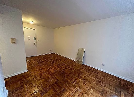 2nd image of 75-12 Woodside Ave #2A