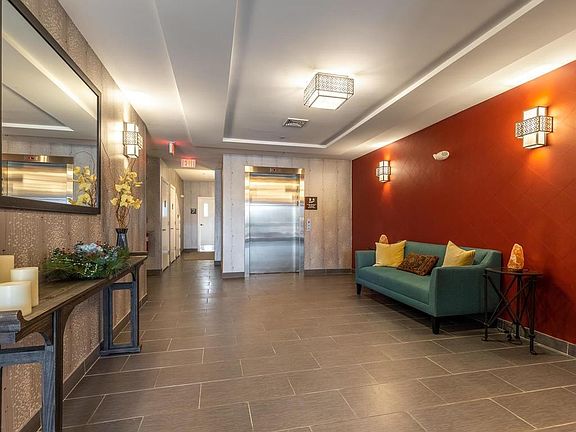 3rd image of 130 Tremont St #401