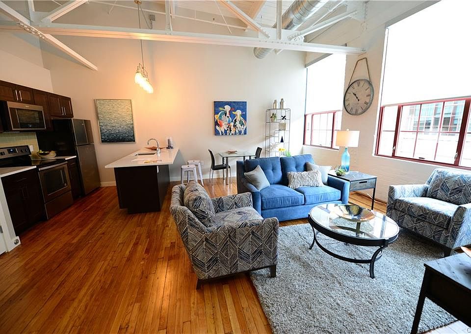 1st image of 165 Main St APT 214