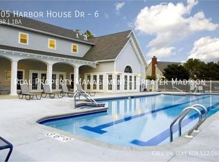 705 Harbor House Dr Unit 6, Madison, WI 53719