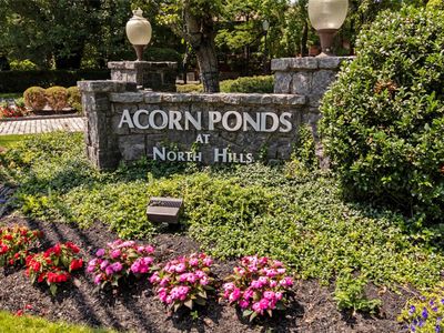 60 Pheasant Run, Roslyn, NY, 11576