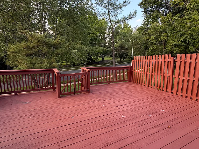 169 Devon Ct — Photo 10