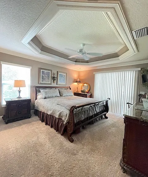 1069 Becker Ave — Photo 7
