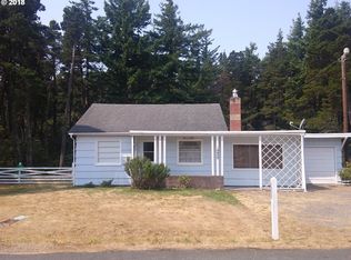 2455 Arizona St, Port Orford, OR 97465