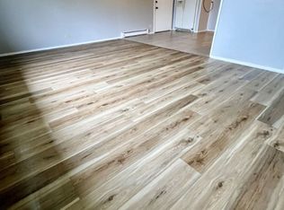 1226 Langley Rd #7, Waterloo, IA 50702