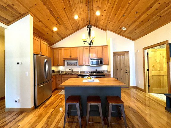 3rd image of 695 South St #1