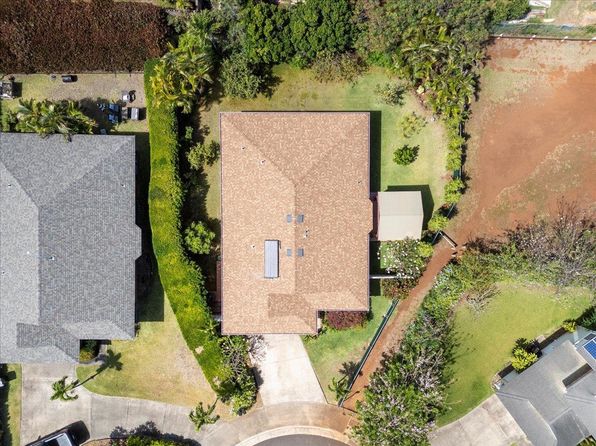 30 Hoe Pl, Paia, HI 96779