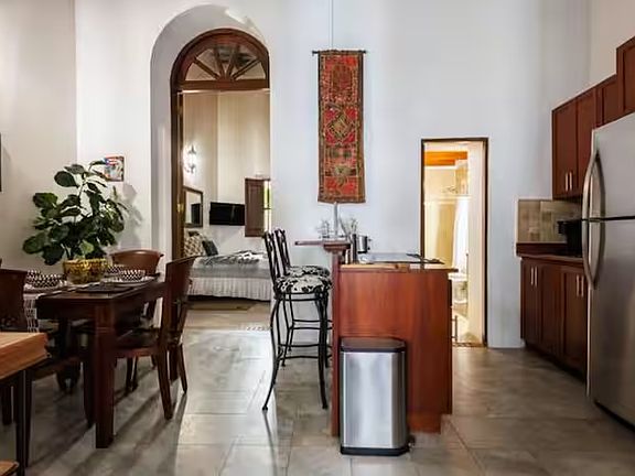 5th image of 211 Calle Sol #101