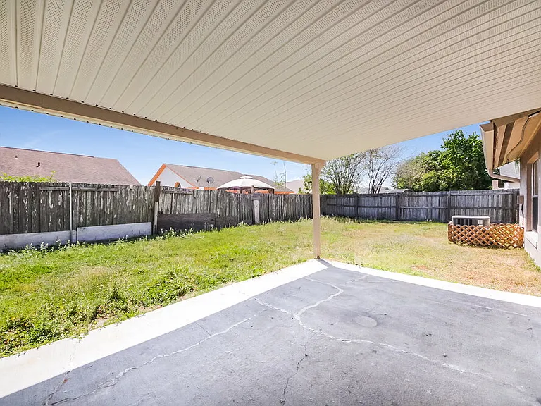 2468 Albaca Dr — Photo 14