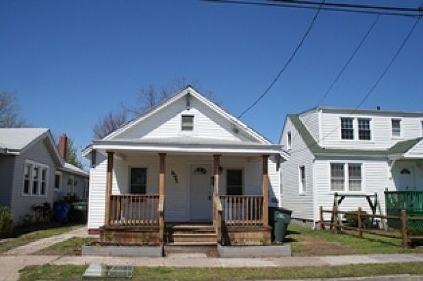 1st image of 9325 Phillip Ave