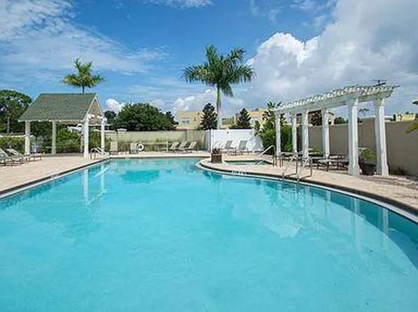 4505 Legacy Park Dr, Tampa, FL 33611