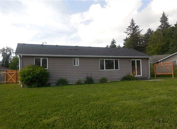 2nd image of 7796 262nd Pl NW