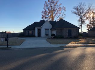 320 Buckhead Dr, Madison, MS 39110