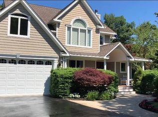 71 Columbus Ave, Smithtown, NY 11787