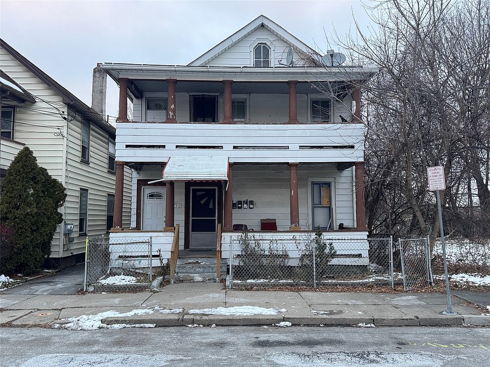 1st image of 75.5 Pine St
