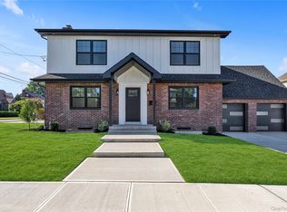 763 Roosevelt St, Franklin Square, NY 11010