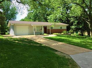 3014 Nettie Dr, Saint Louis, MO 63129