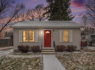 305 Chestnut Ave, Bristol, IN 46507