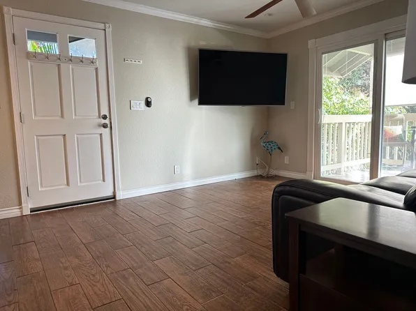 140 Uwapo Rd, Kihei, HI