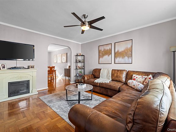 5th image of 7338 52nd Road