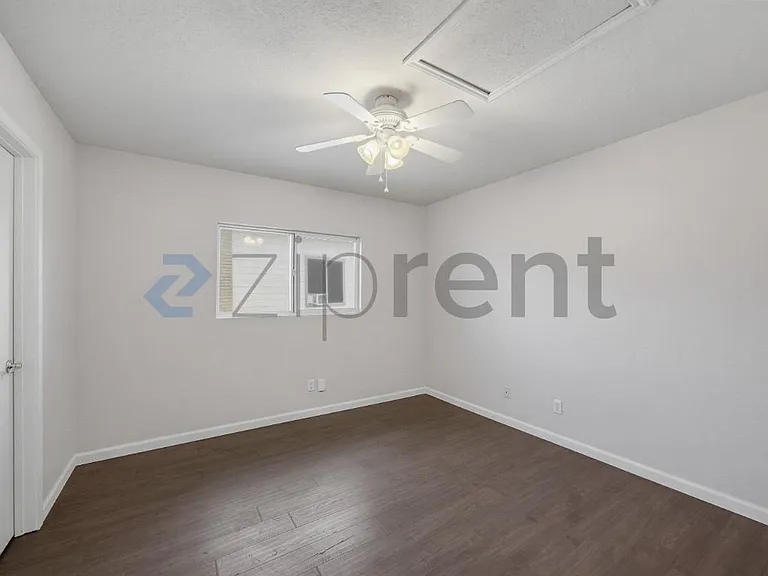 4707 Rosemarys Farm — Photo 30