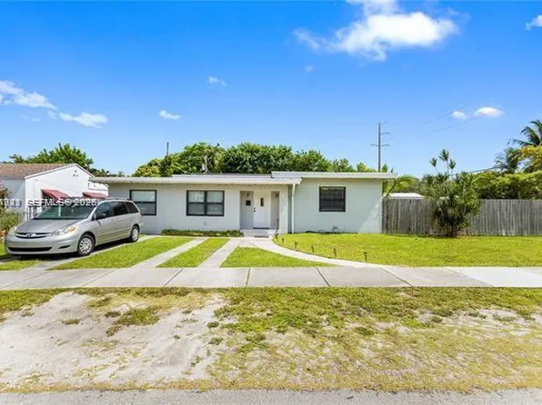 2407 Dewey St, Hollywood, FL 33020