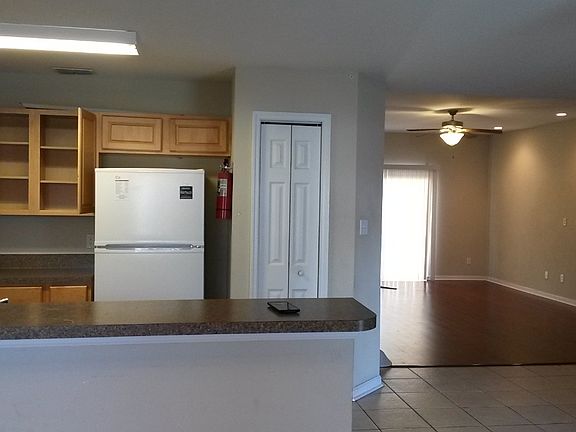 2nd image of 4524 Deslin Dr