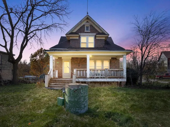 7195 River DRIVE NORTH North, West Bend, WI 53090