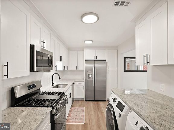 5th image of 11812 Breton Ct APT 21D