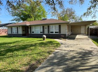 611 W School St, Lake Charles, LA 70605