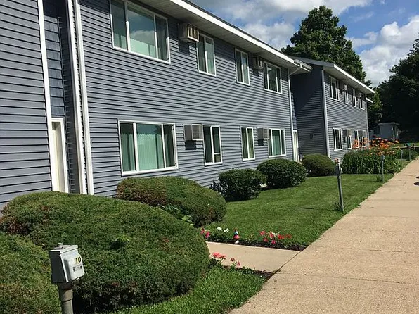 411 Water St, Minnesota Lake, MN 56068