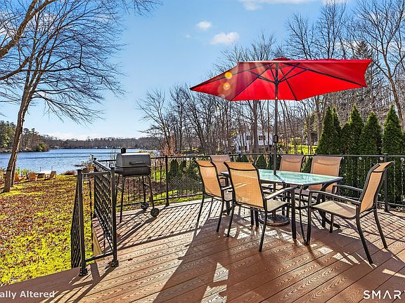 3rd image of 73 Lakeview Drive