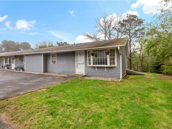 9 N Castle Way #D, Charlestown, RI 02813
