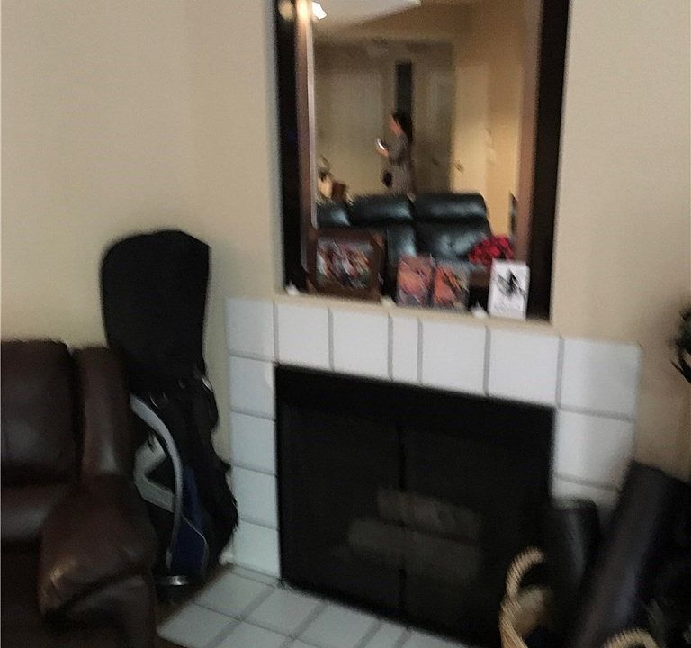 1st image of 640 W 4th St Unit 415